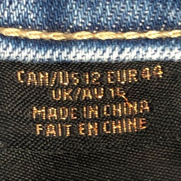 Addition Elle Love & Legend Embroidered Denim Jean shorts Size 12 - Picture 7 of 7